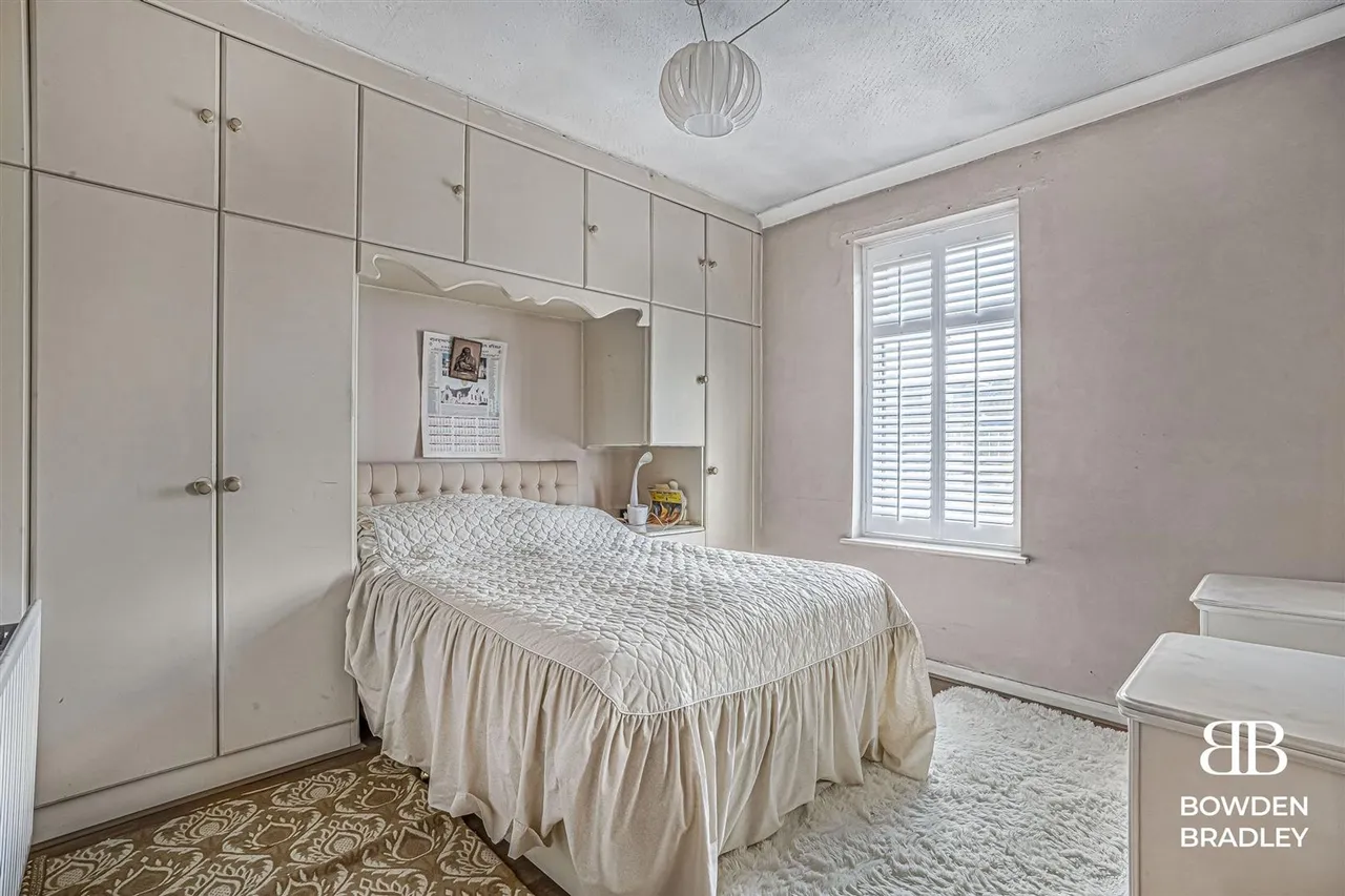Courtland Avenue, Ilford, IG1, photo 12