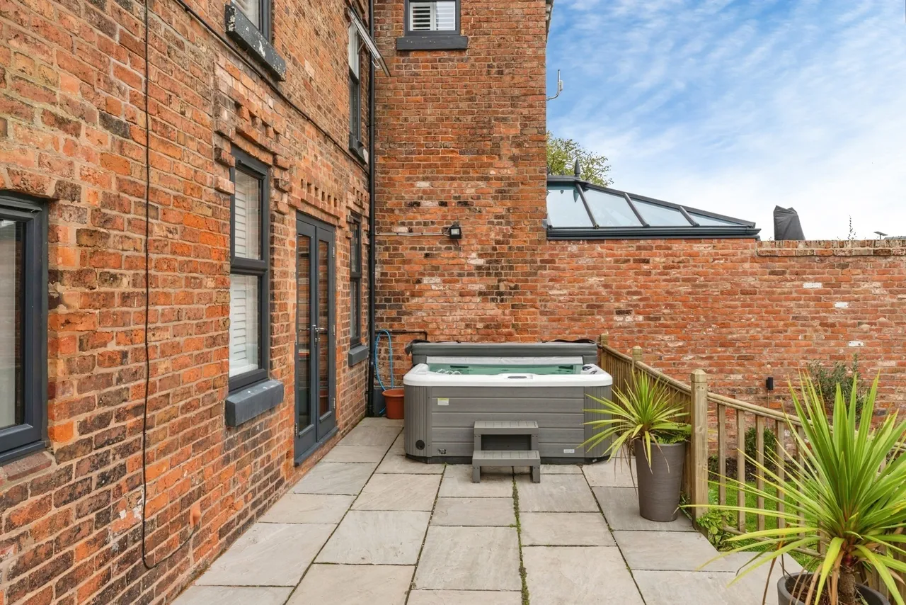 Holme Street, Tarvin, CH3, photo 21