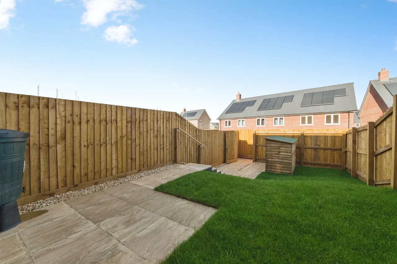 Kingfisher Drive, Creedy Bridge, EX17, photo 5