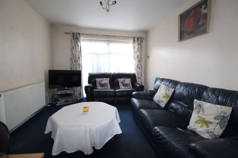 Broomfield Stacey Bushes, Milton Keynes MK12 6HA, photo 5