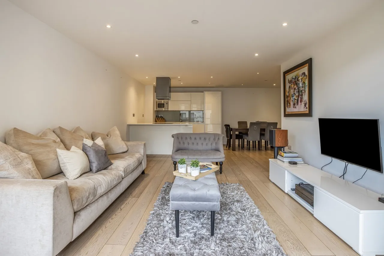 Kensington Apartments, Commercial Street, London, E1, photo 3