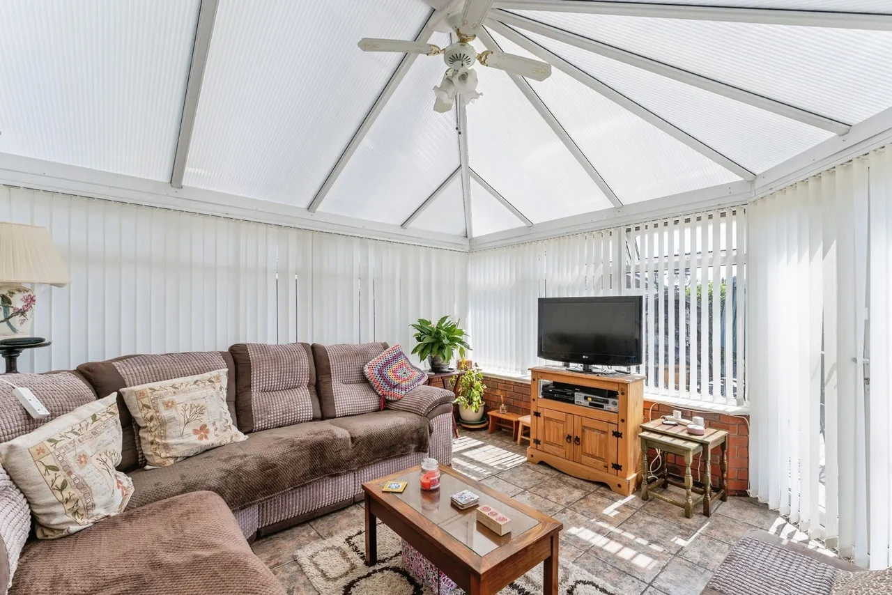 Hawkesbury Road, Buckley, CH7, photo 7