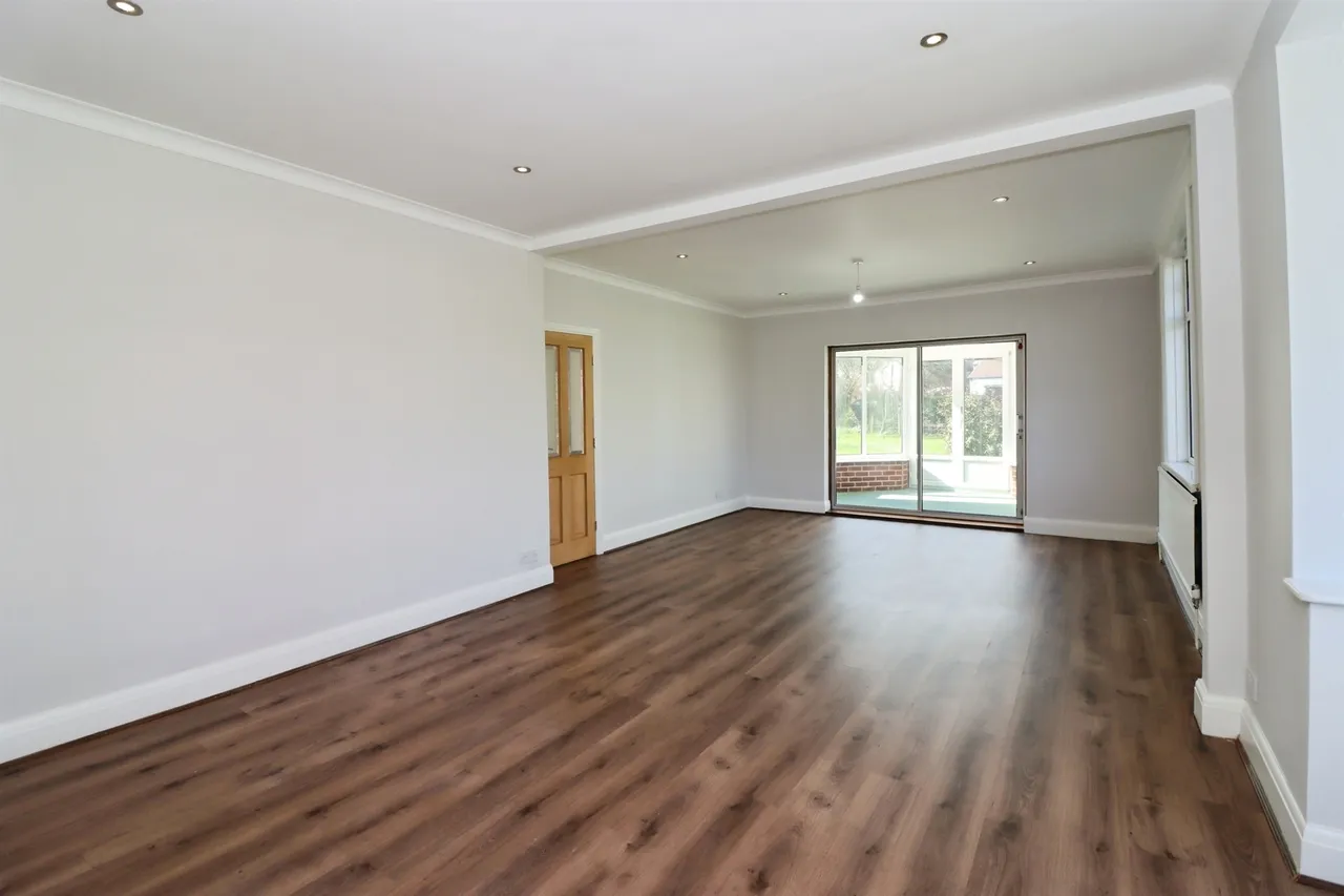Creswell Road, Clowne, Chesterfield, photo 12