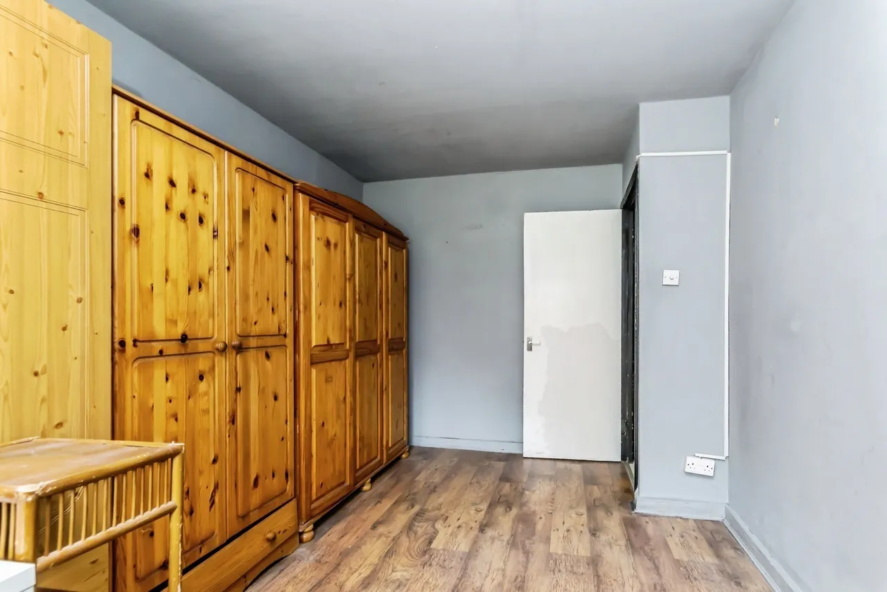 2 bed flat for sale, Maple Road, London, SE20