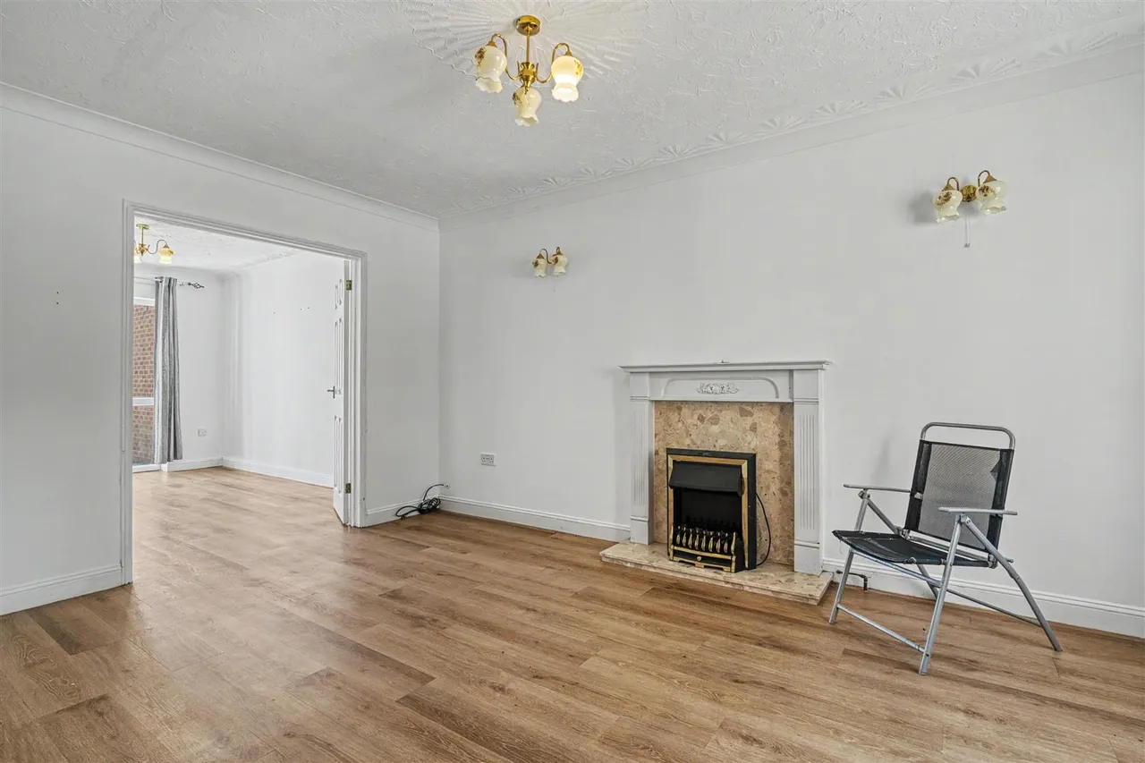 Jarvis Way, Stalbridge, photo 7