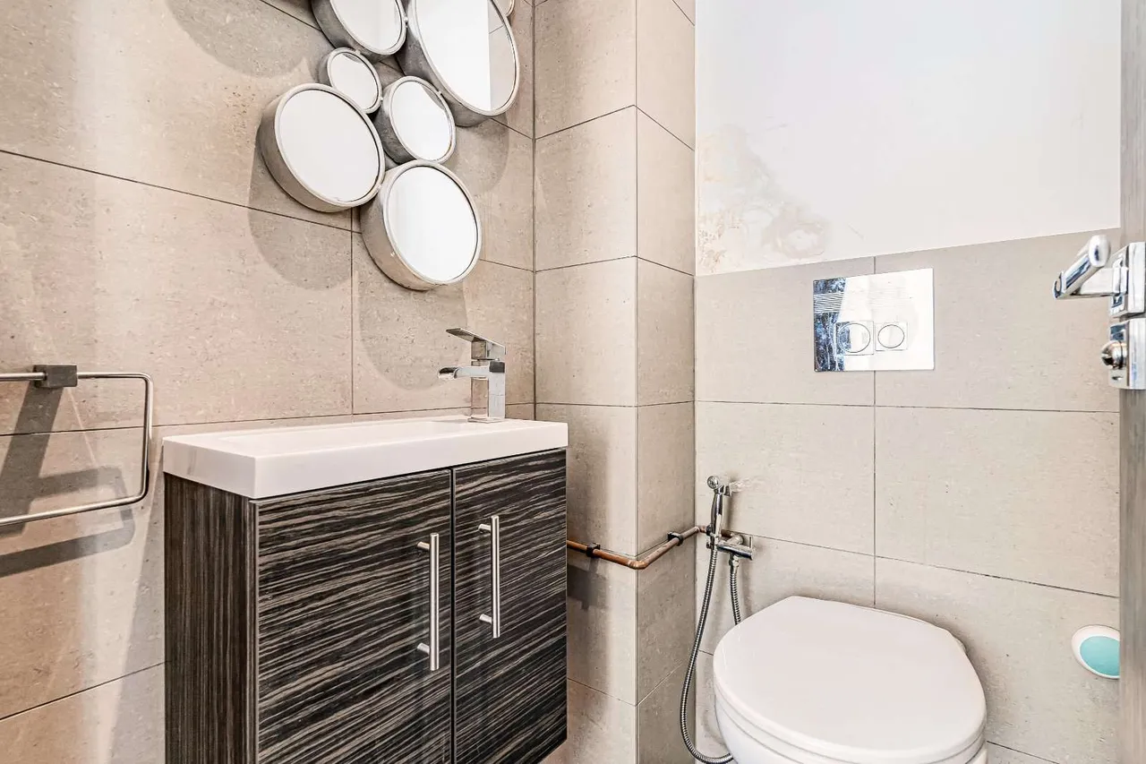 Hyde Park Place, London, W2, photo 15