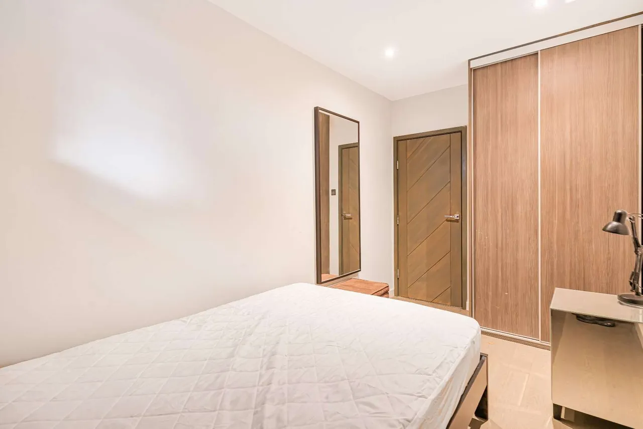 Hyde Park Place, London, W2, photo 12