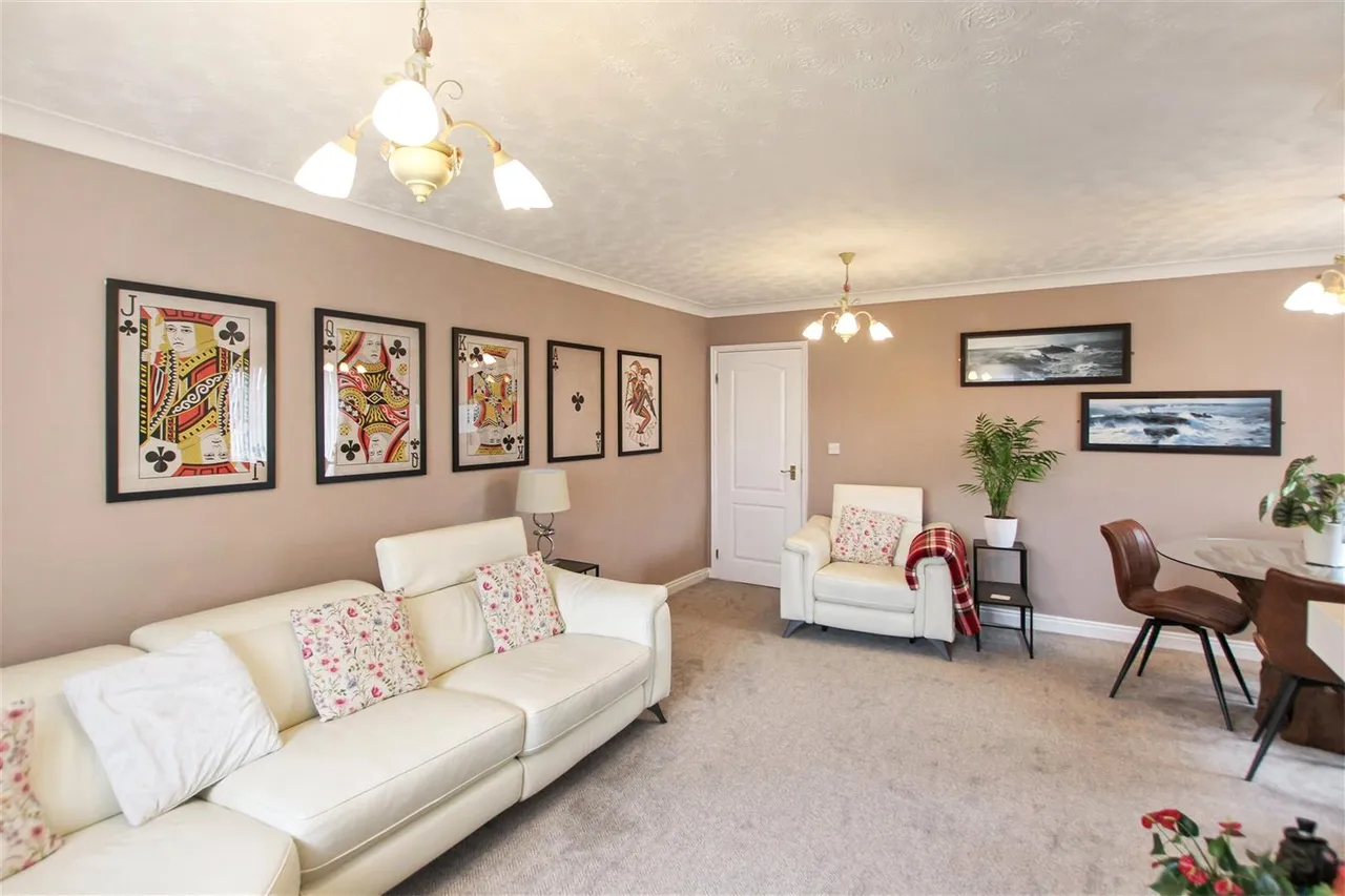 Arden Mews, Northallerton, North Yorkshire, England, DL6 1EN, photo 2