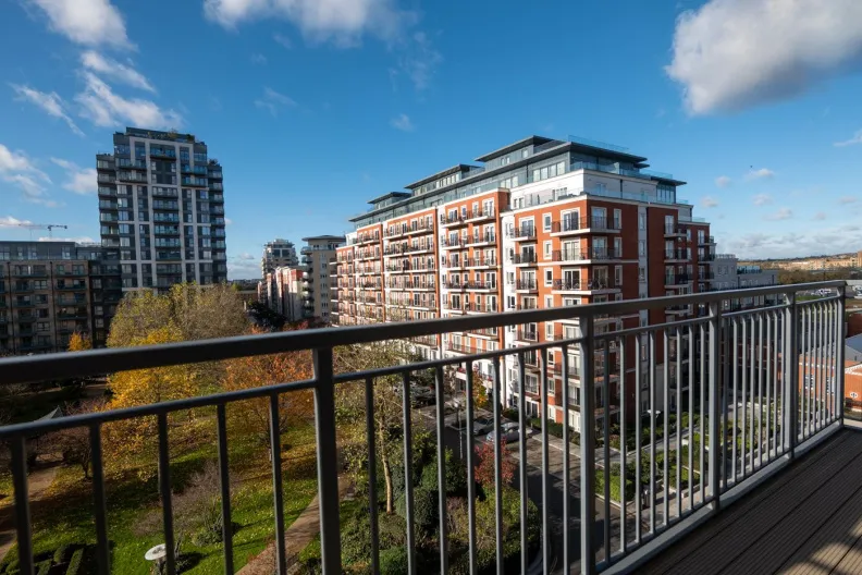 Beaufort Square, Beaufort Park, NW9, photo 12
