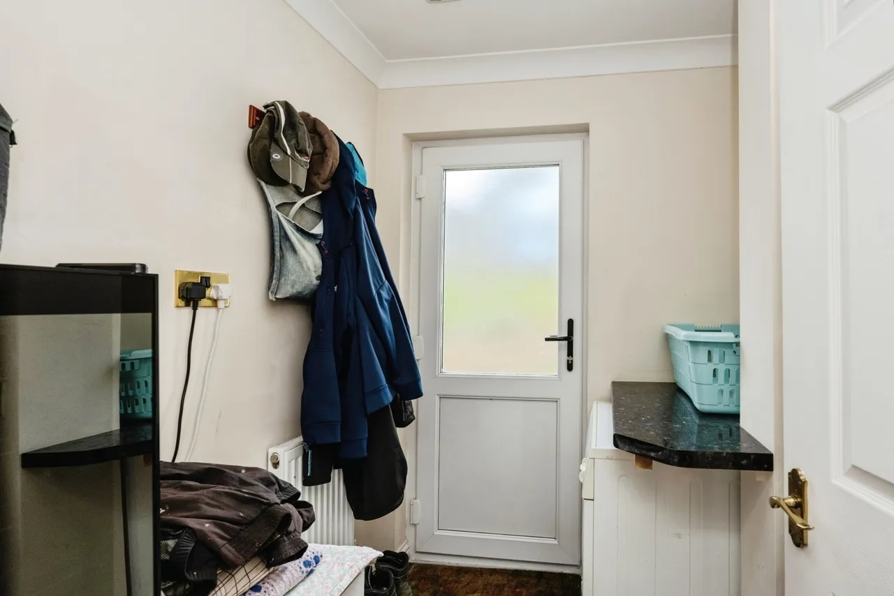 Uwchgwendraeth, Drefach, SA14, photo 13