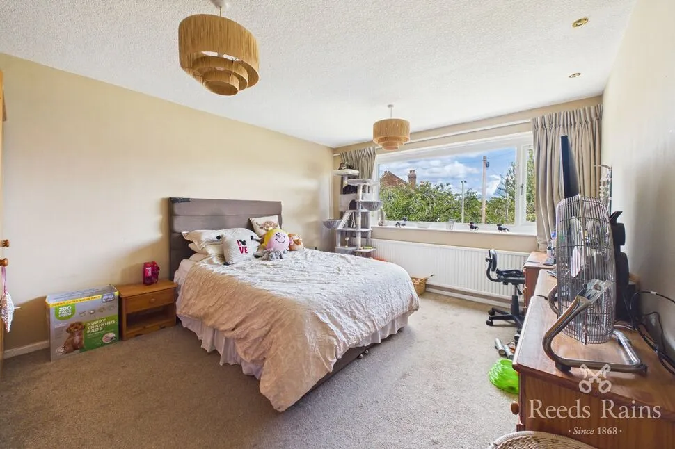 Lomond Close, Woodsmoor, Cheshire, SK2, photo 7