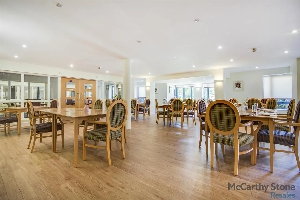 Darkes Lane, Potters Bar, EN6, photo 7