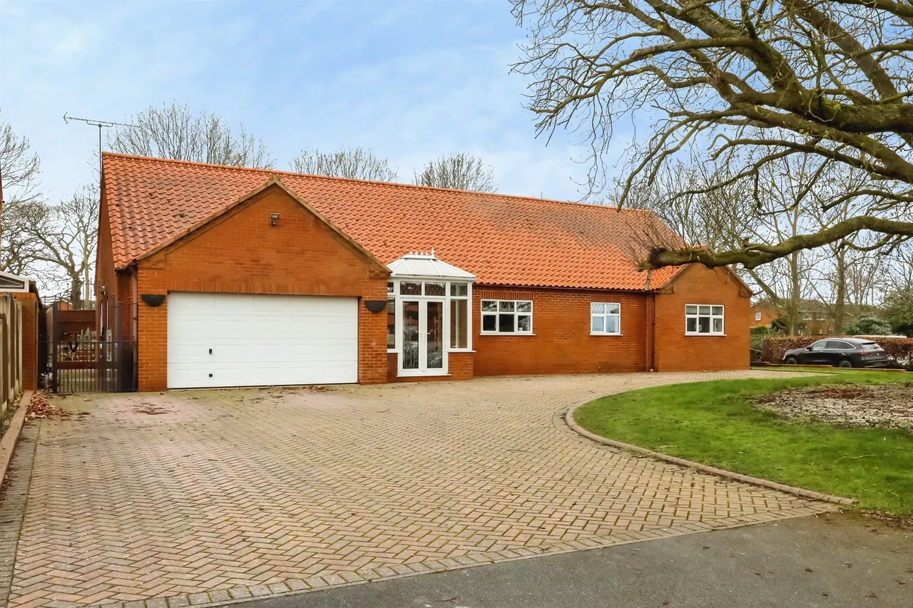 4 bed house for sale — Forest Hill Park, Worksop