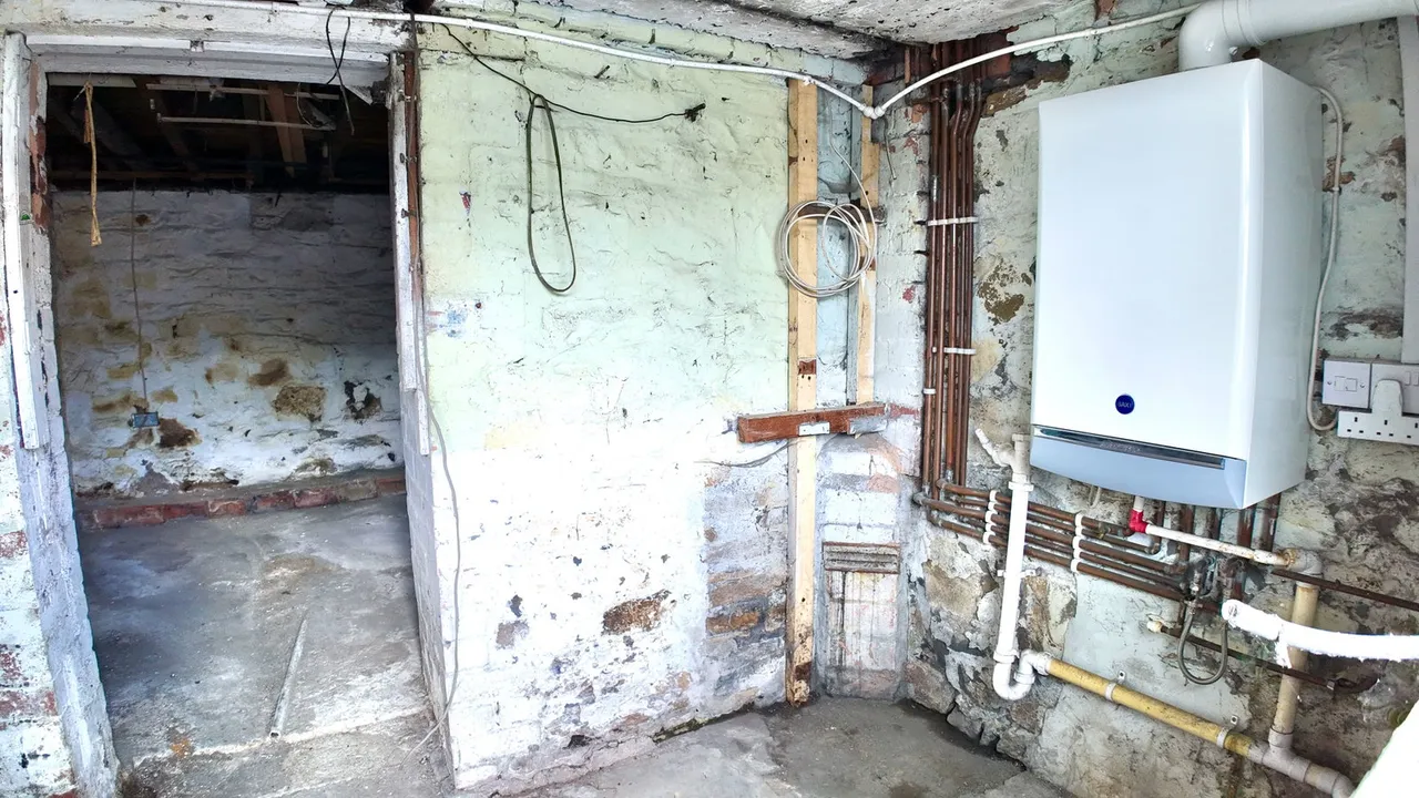 Greenfield, Newbridge, NP11, photo 20