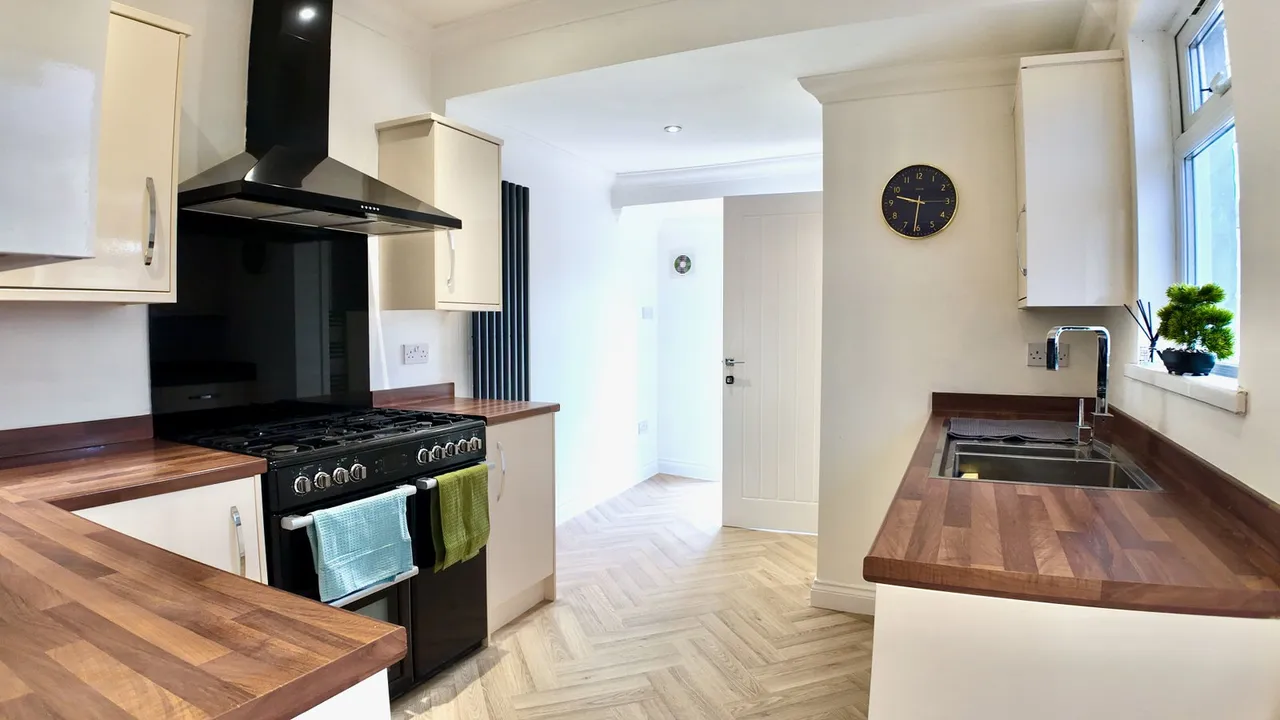 Greenfield, Newbridge, NP11, photo 2