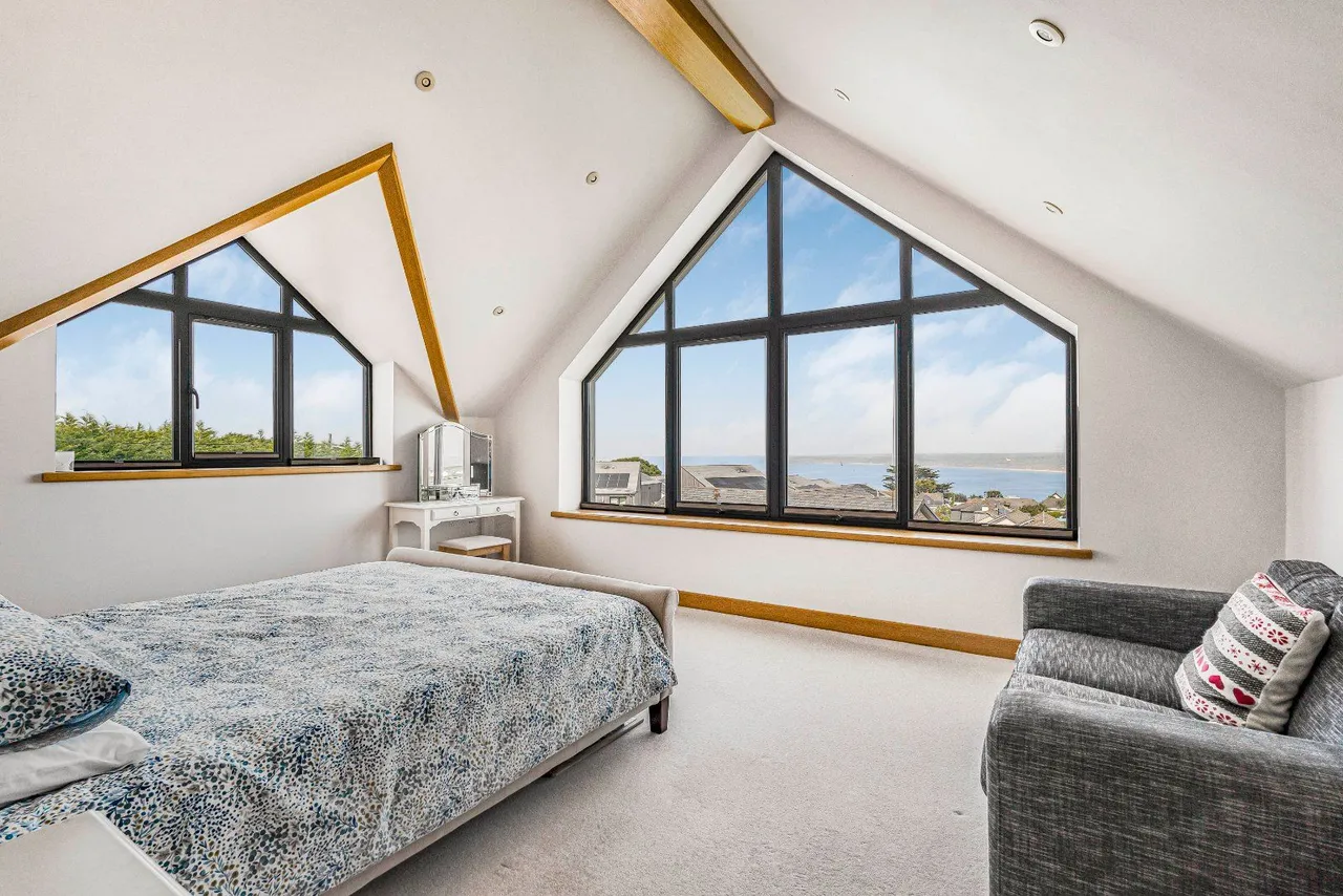 Carninney Lane, Carbis Bay, TR26, photo 9