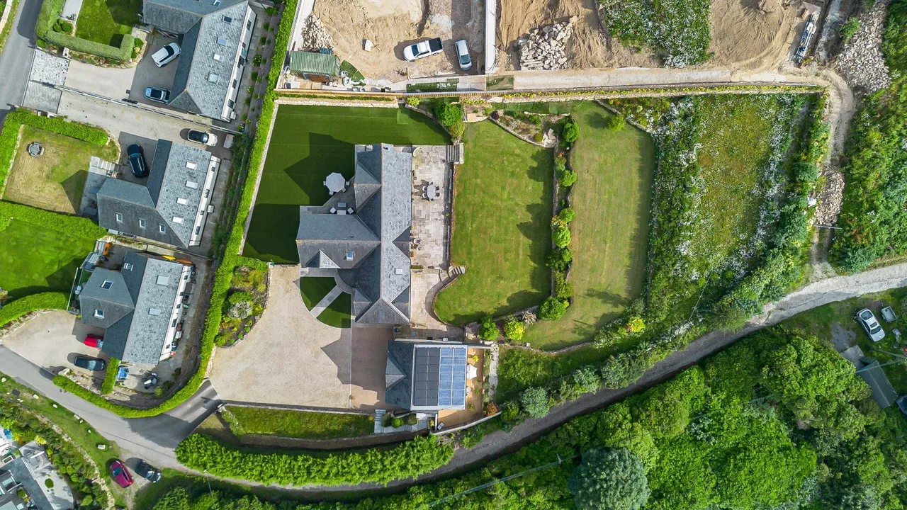 Carninney Lane, Carbis Bay, TR26, photo 18