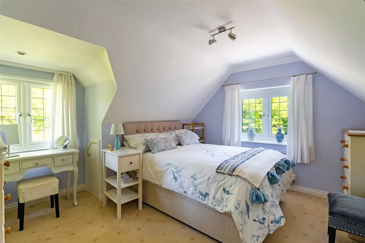 Orchard End, Rowledge, Farnham, Surrey, GU10 4EE, photo 22