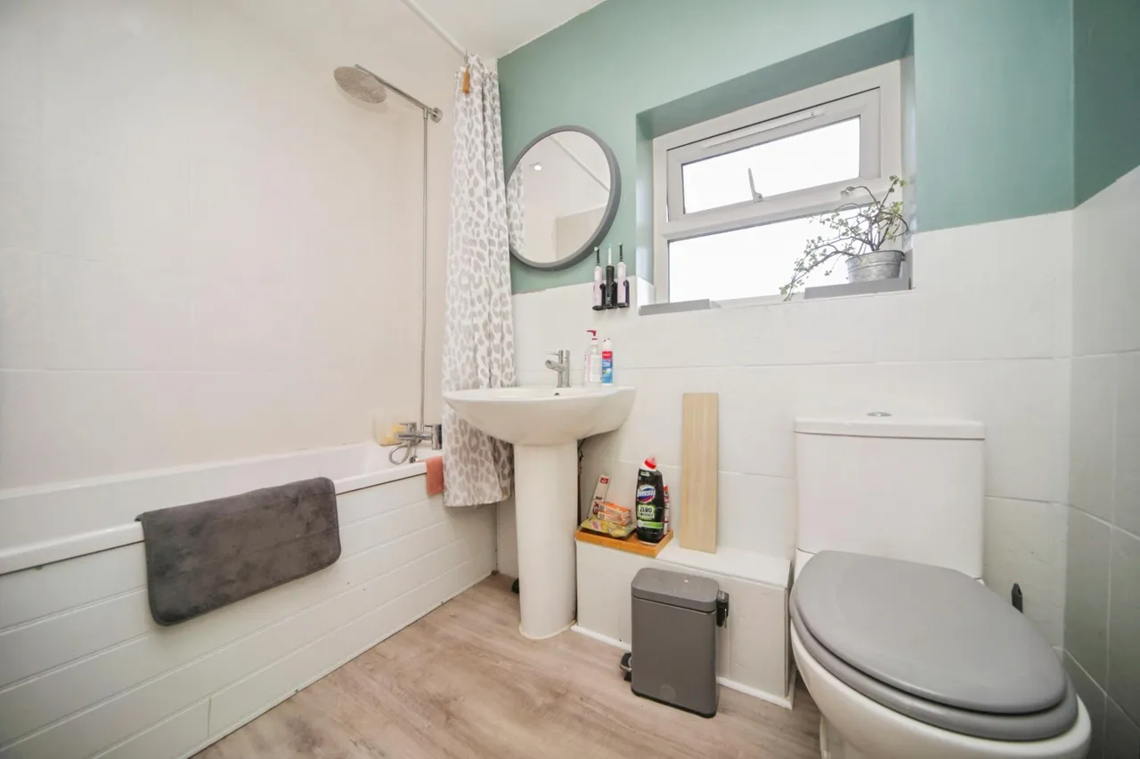 Tollgate Lane, Bury St. Edmunds, IP32, photo 15