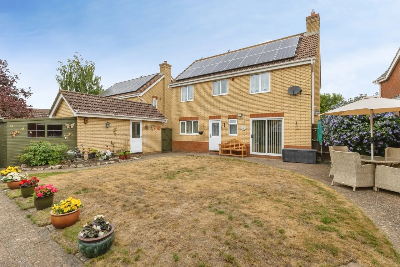 Mallow Way, Wymondham, Norfolk, NR18, photo 7