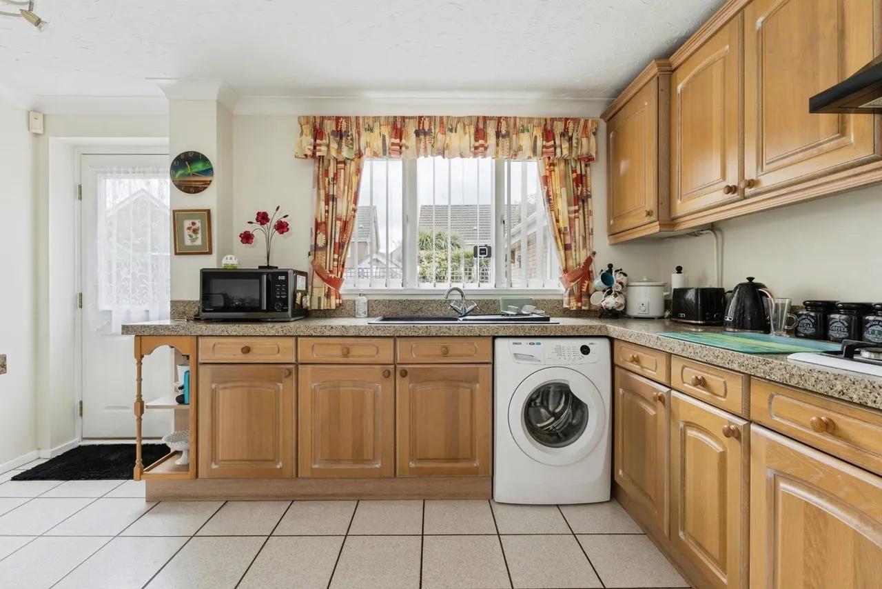 Mallow Way, Wymondham, Norfolk, NR18, photo 13