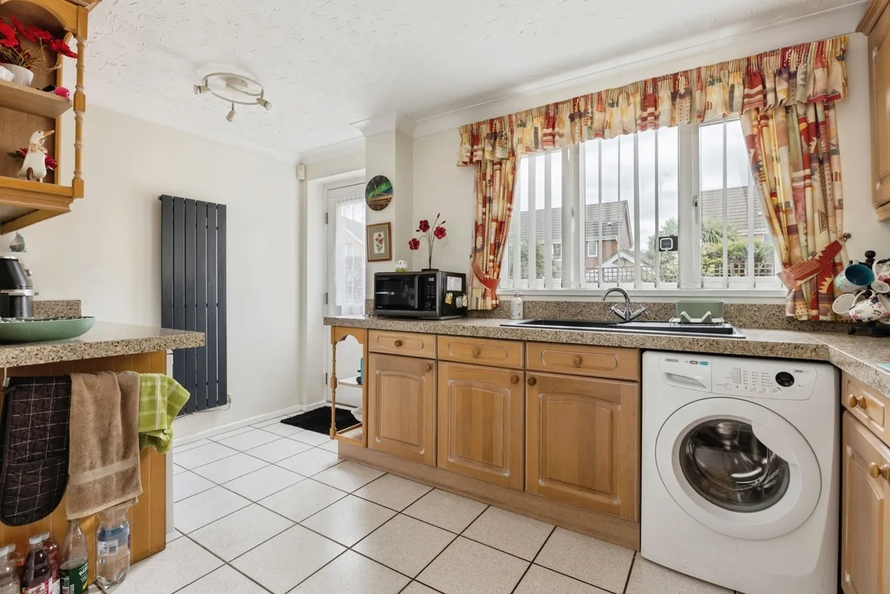 Mallow Way, Wymondham, Norfolk, NR18, photo 8