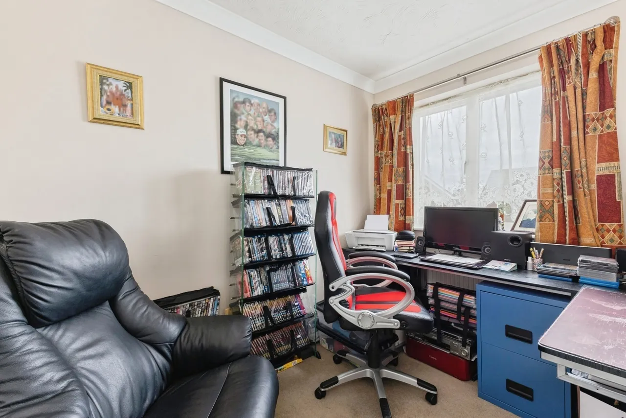 Mallow Way, Wymondham, Norfolk, NR18, photo 17