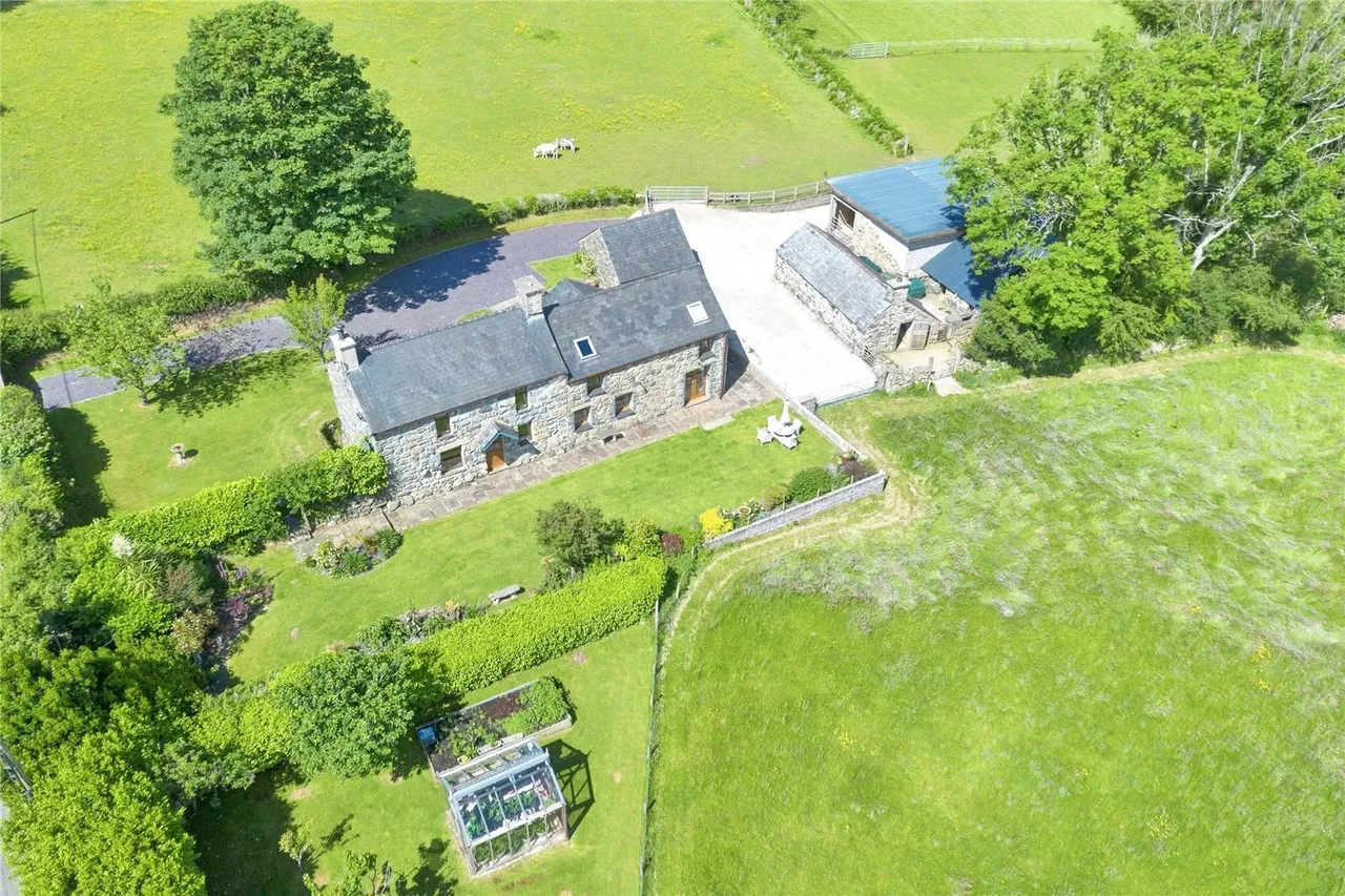 Llangybi, Pwllheli, LL53, photo 27