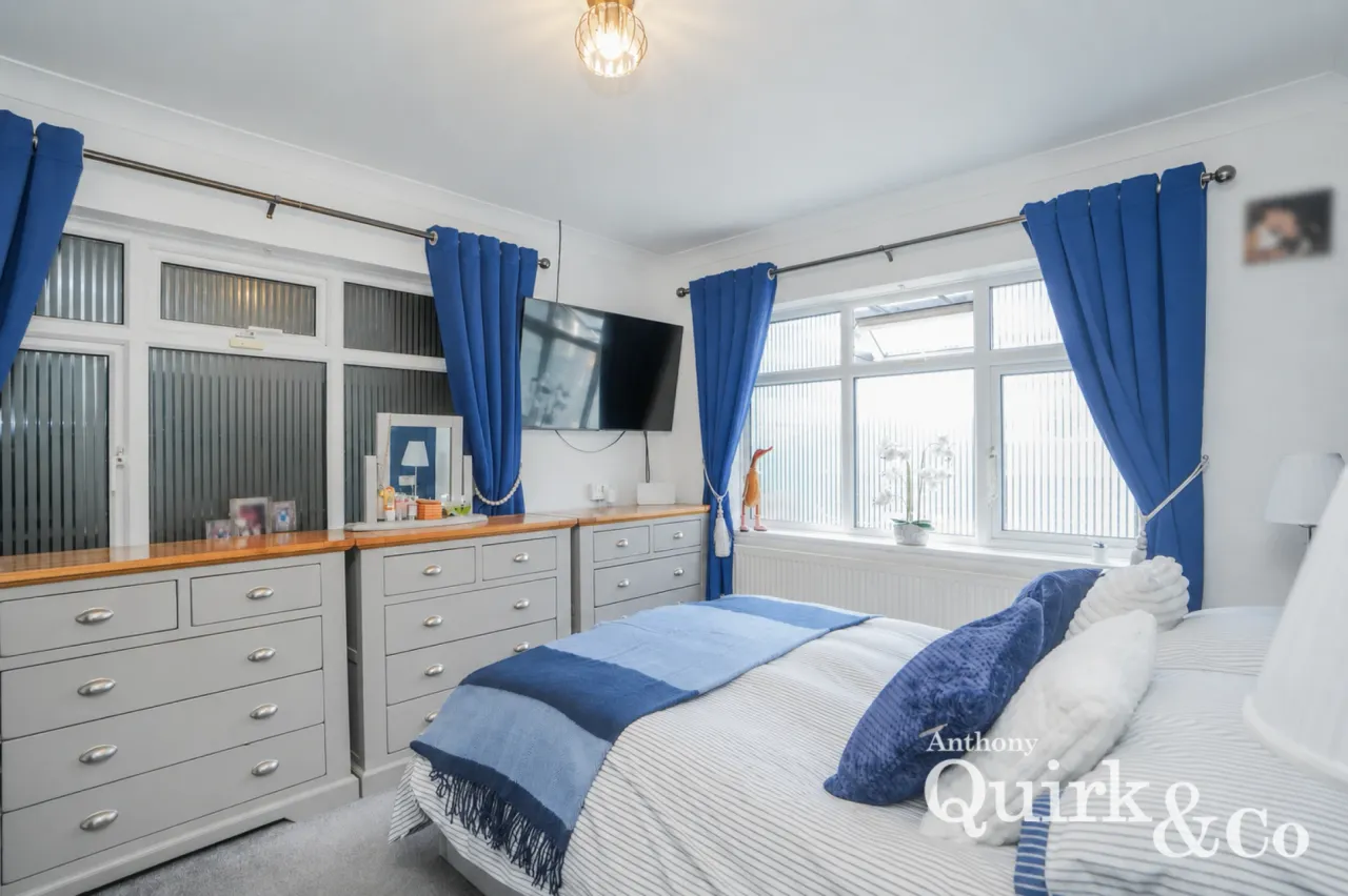 Beverley Avenue, Canvey Island, SS8, photo 9