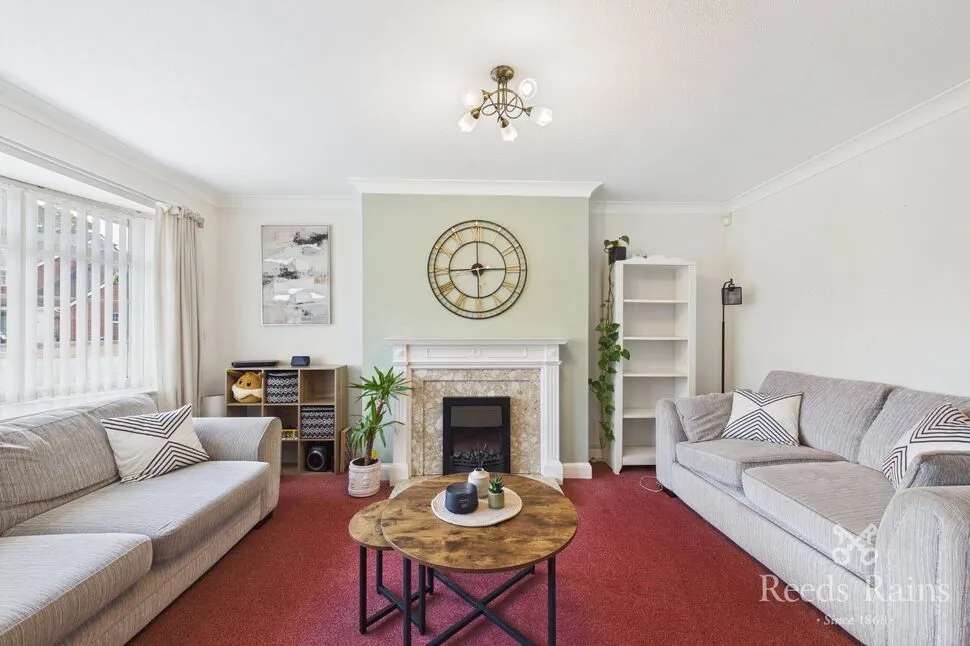 Ravenscroft, Holmes Chapel, Cheshire, CW4, photo 2