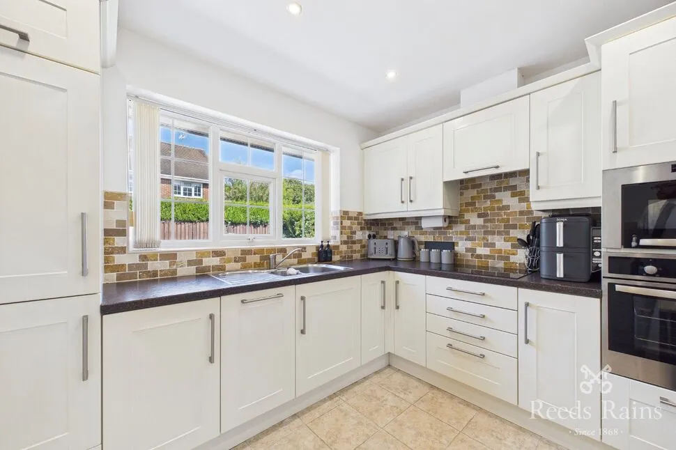 Ravenscroft, Holmes Chapel, Cheshire, CW4, photo 12