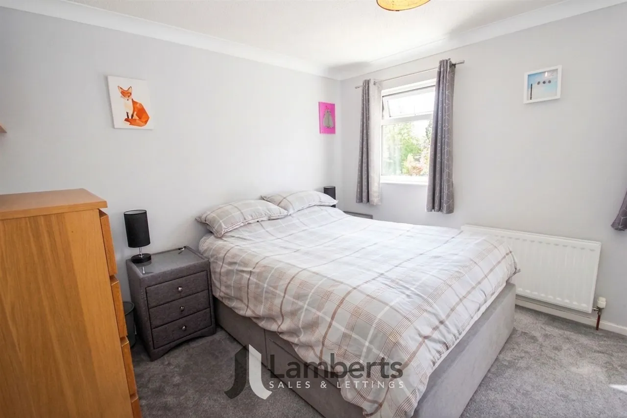 24 Easenhall Lane, Redditch, photo 9