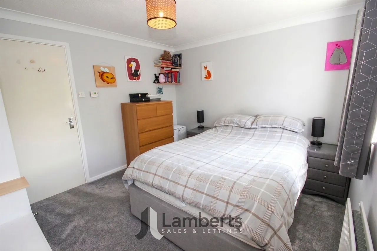 24 Easenhall Lane, Redditch, photo 11