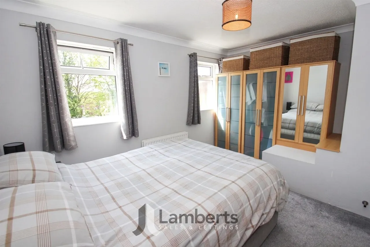 24 Easenhall Lane, Redditch, photo 10