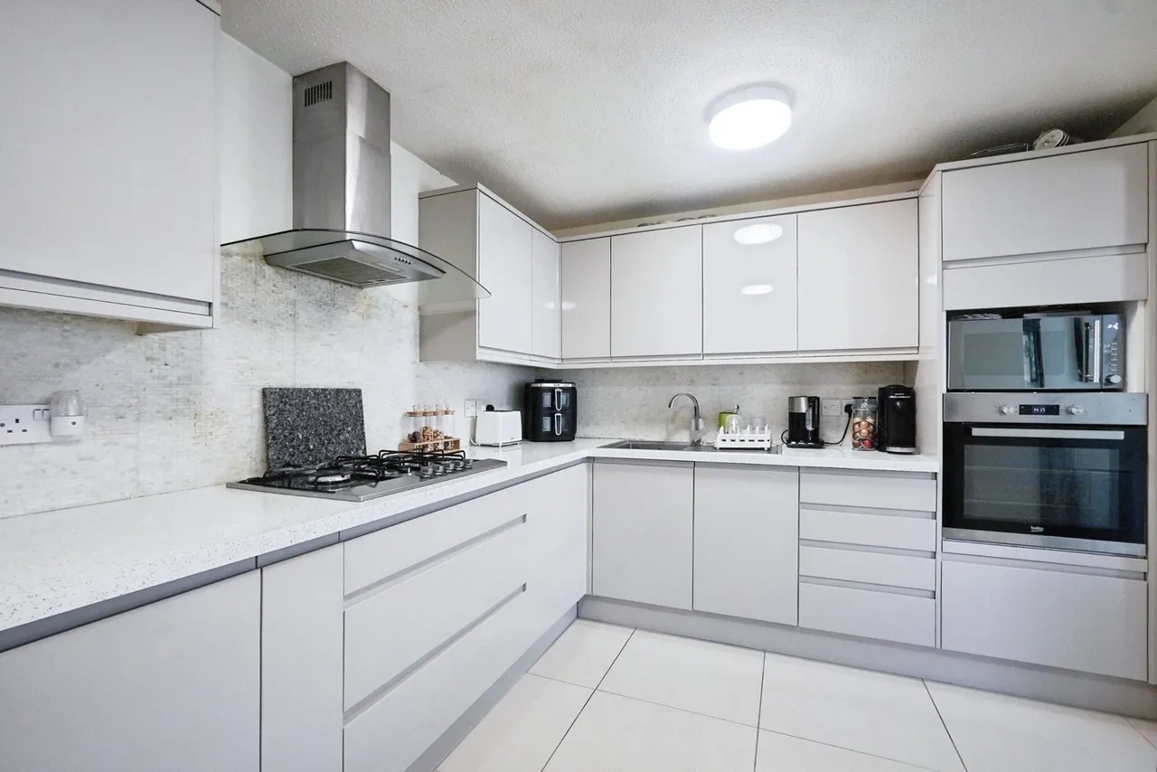 Derwent Avenue, Ramsgate, CT11, photo 3