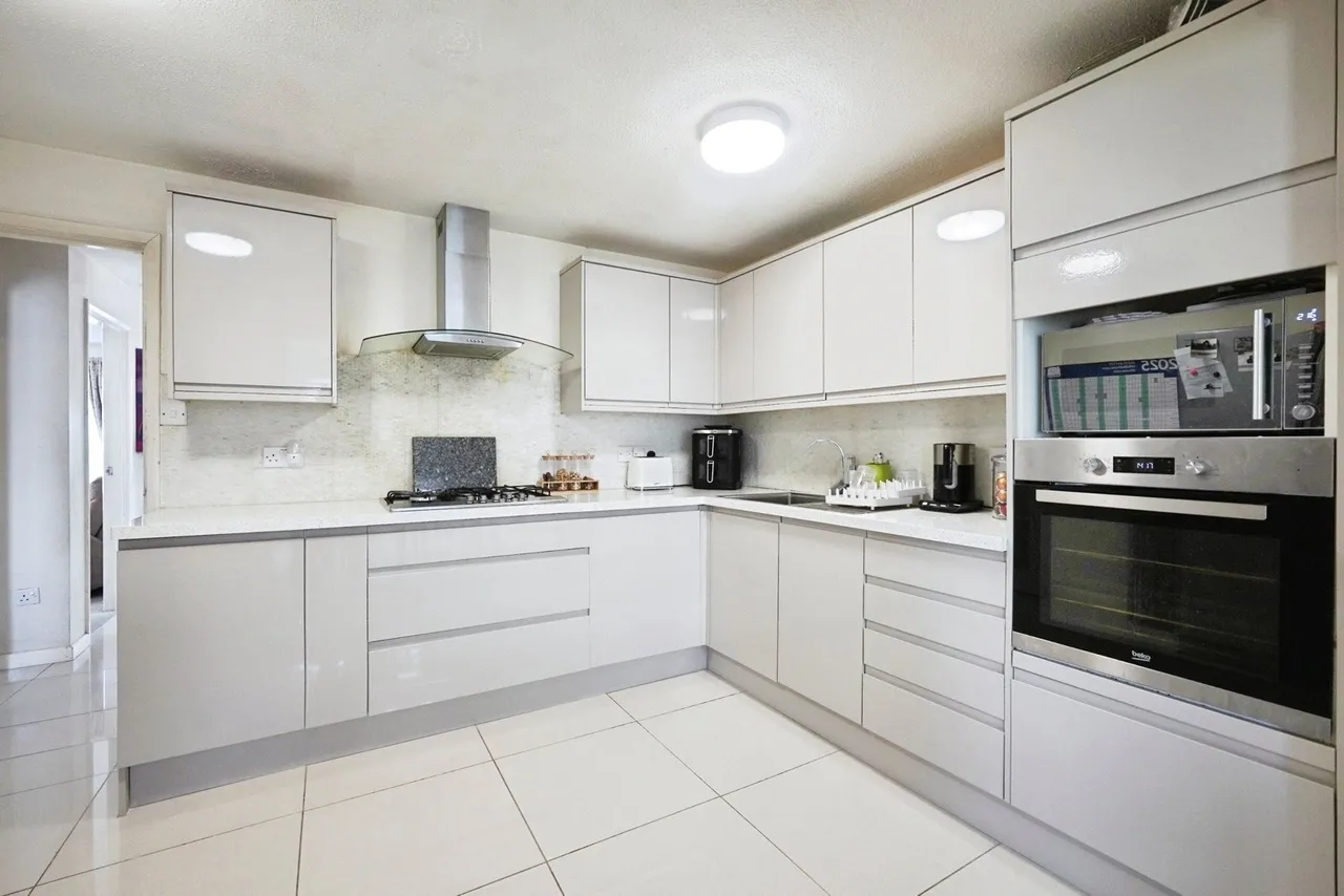 Derwent Avenue, Ramsgate, CT11, photo 6