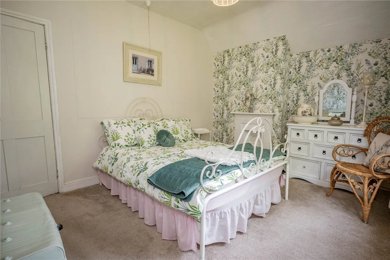 Brook Road, Bromsgrove, Worcestershire, B61 7DE, photo 7