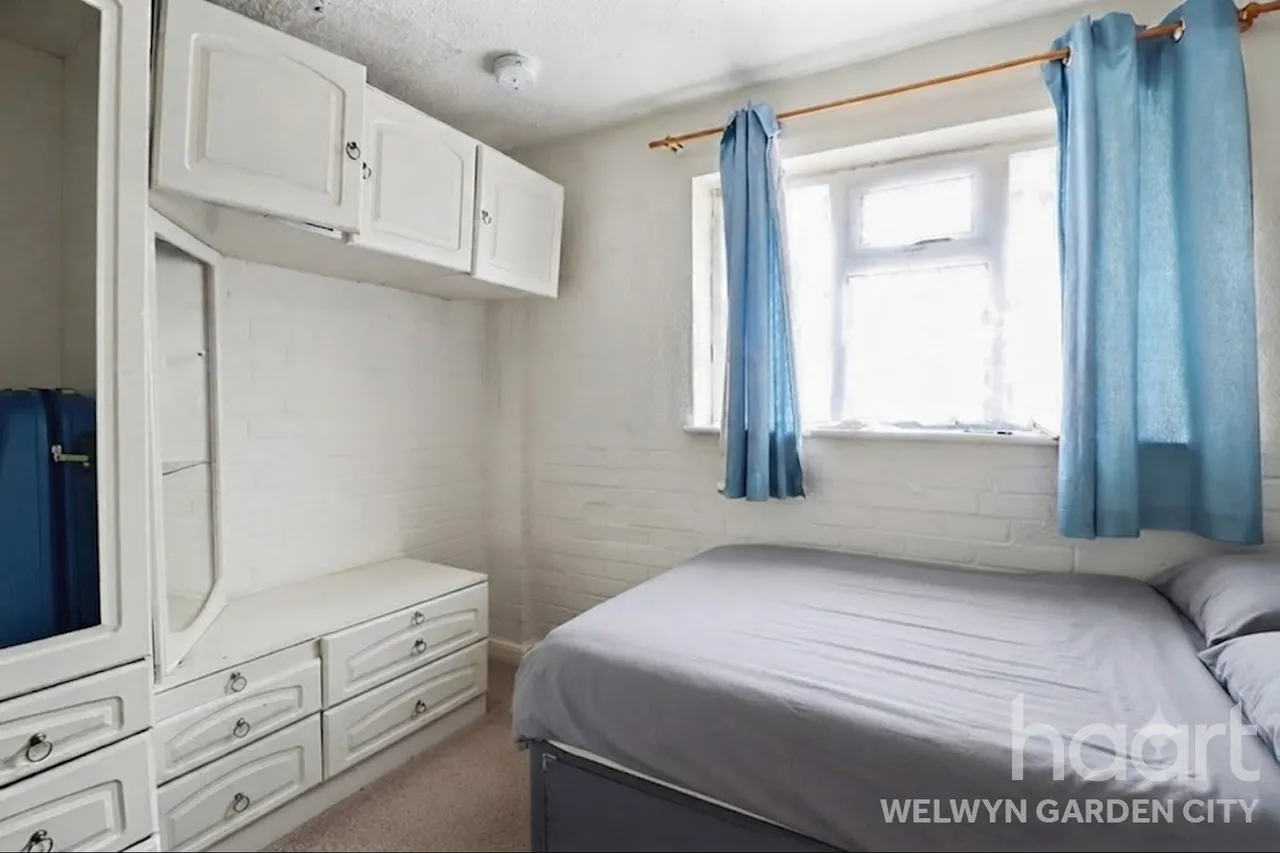 Bishops Rise, Hatfield, AL10, photo 17