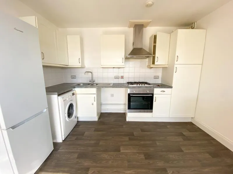 1 bed flat to rent, Shaw House, Tottenham, N17