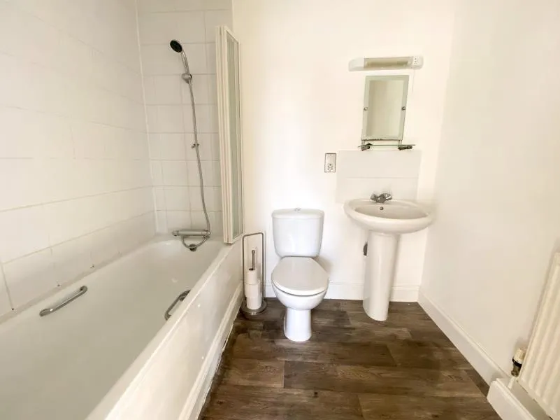 Shaw House, Tottenham, N17, photo 3