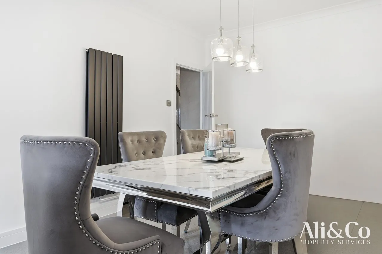 Long Lane, Grays, Essex, RM16 2QH, photo 8