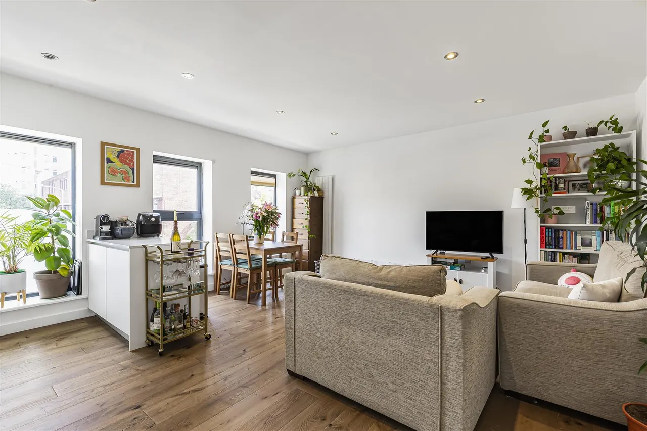 Bemish Road, London, SW15, photo 9