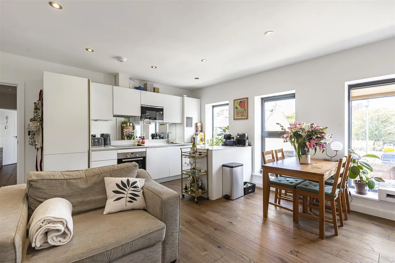 Bemish Road, London, SW15, photo 3