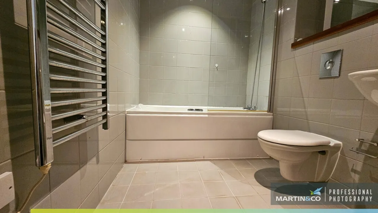 Newport Road, CF24, photo 7