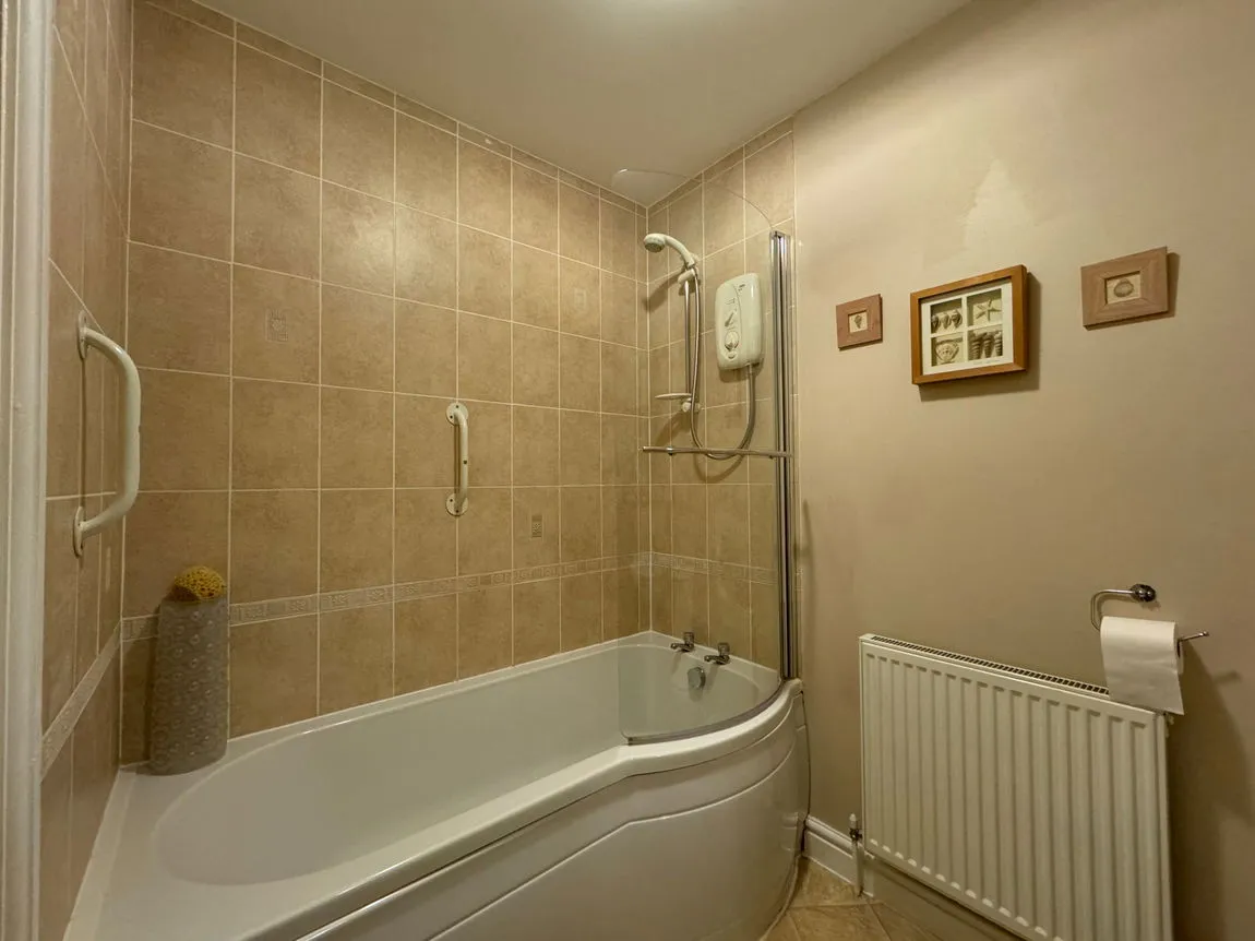 Bryn Avenue, Kinmel Bay, Conwy, LL18 5BH, photo 9