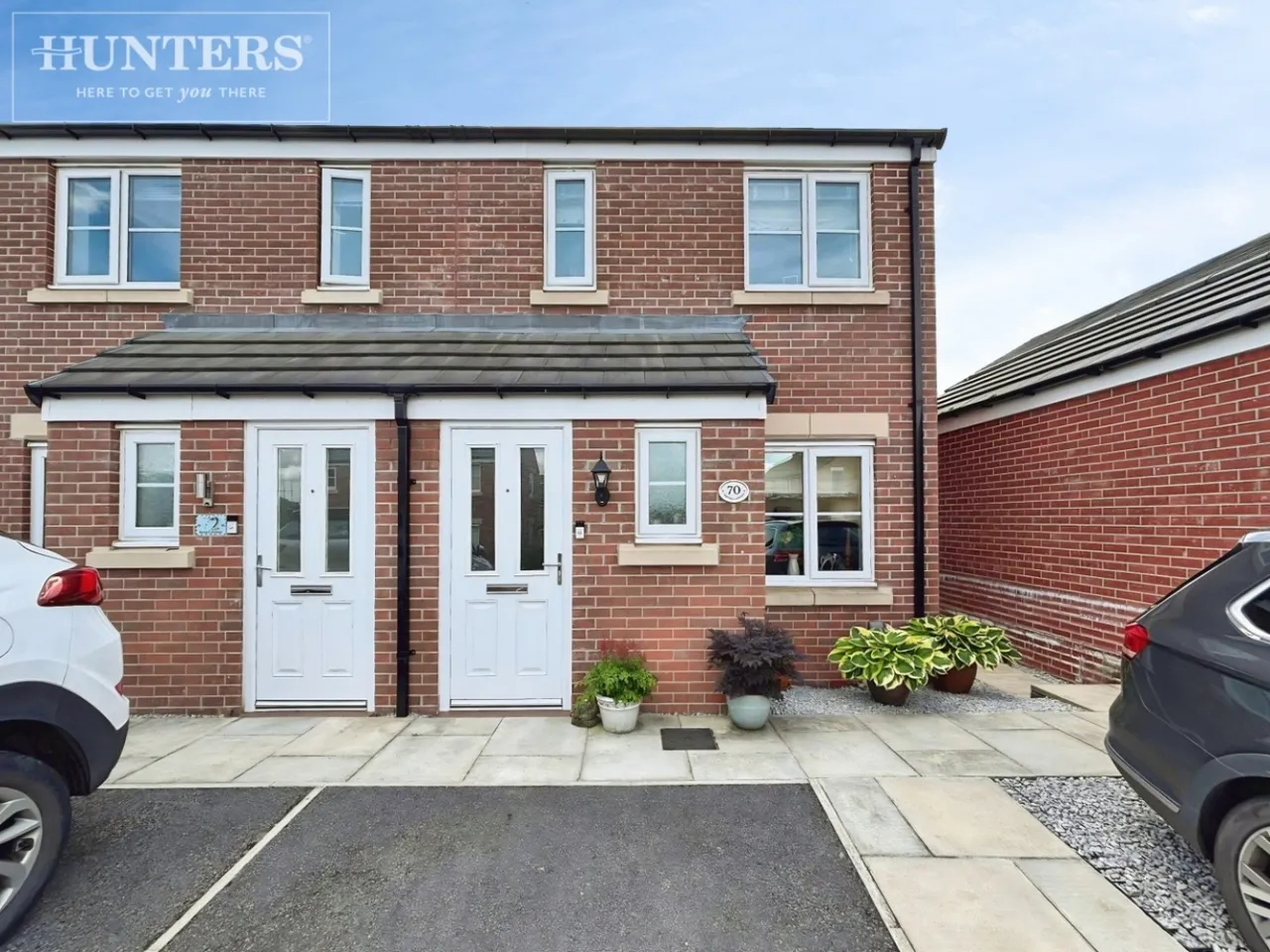 2 bed house for sale — Kestrel Avenue, Barnsley