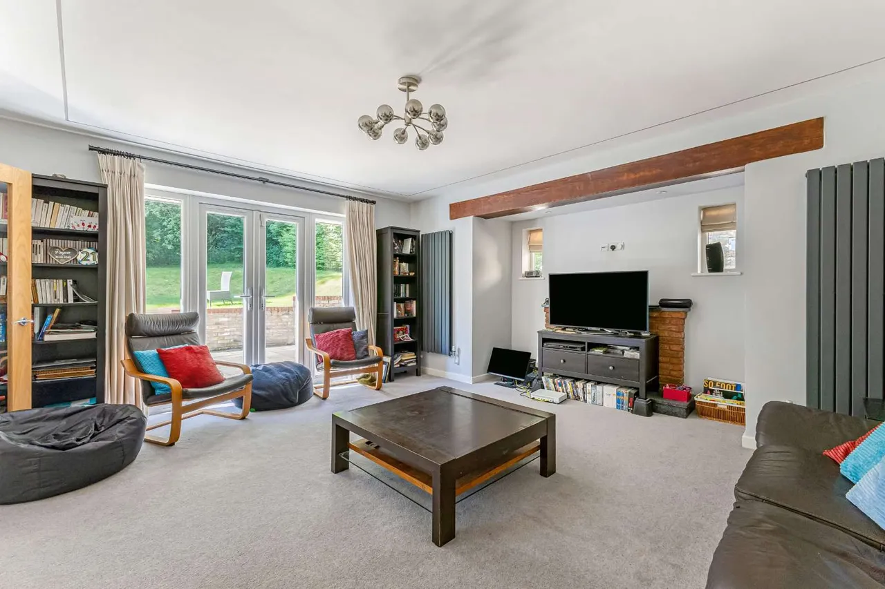 Valley Road, Rickmansworth, WD3, photo 3