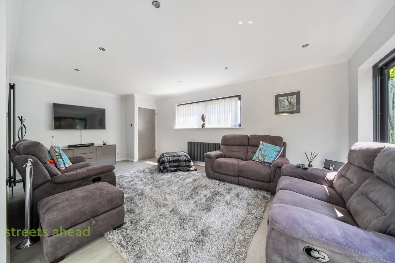 Haycroft Close, Coulsdon, CR5, photo 3