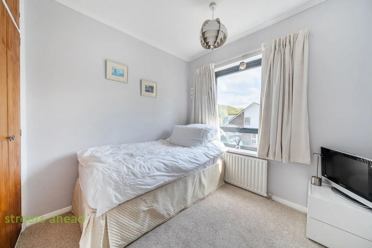 Haycroft Close, Coulsdon, CR5, photo 12