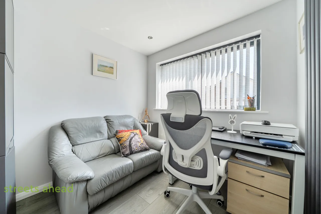 Haycroft Close, Coulsdon, CR5, photo 18